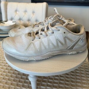 Varsity Cheer Shoes DBL Edge 2 size 8